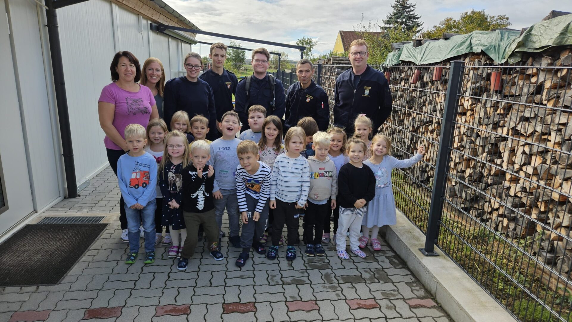 Besuch der Feuerwehr im Kindergarten